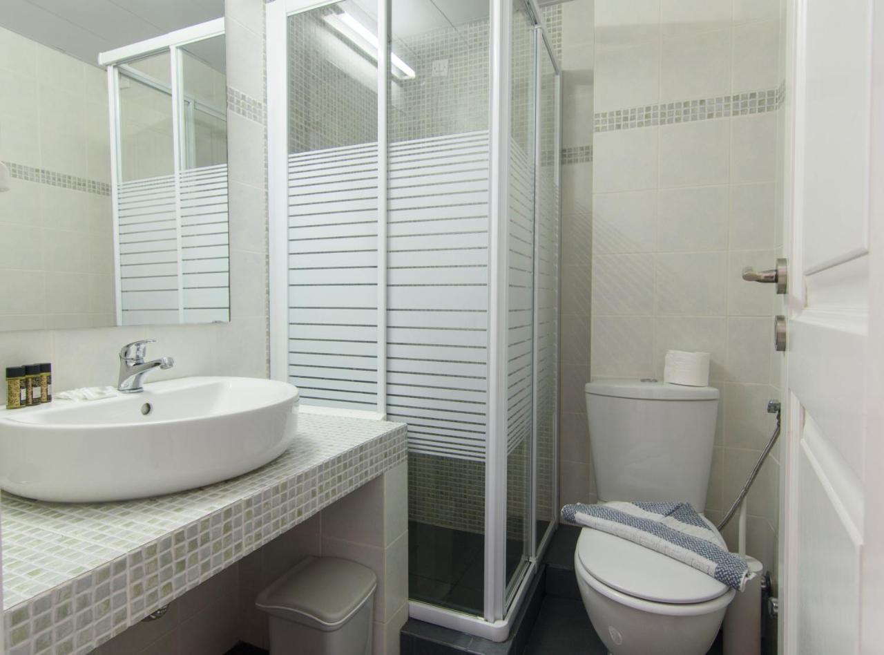Mike Hotel ايجيلي المظهر الخارجي الصورة